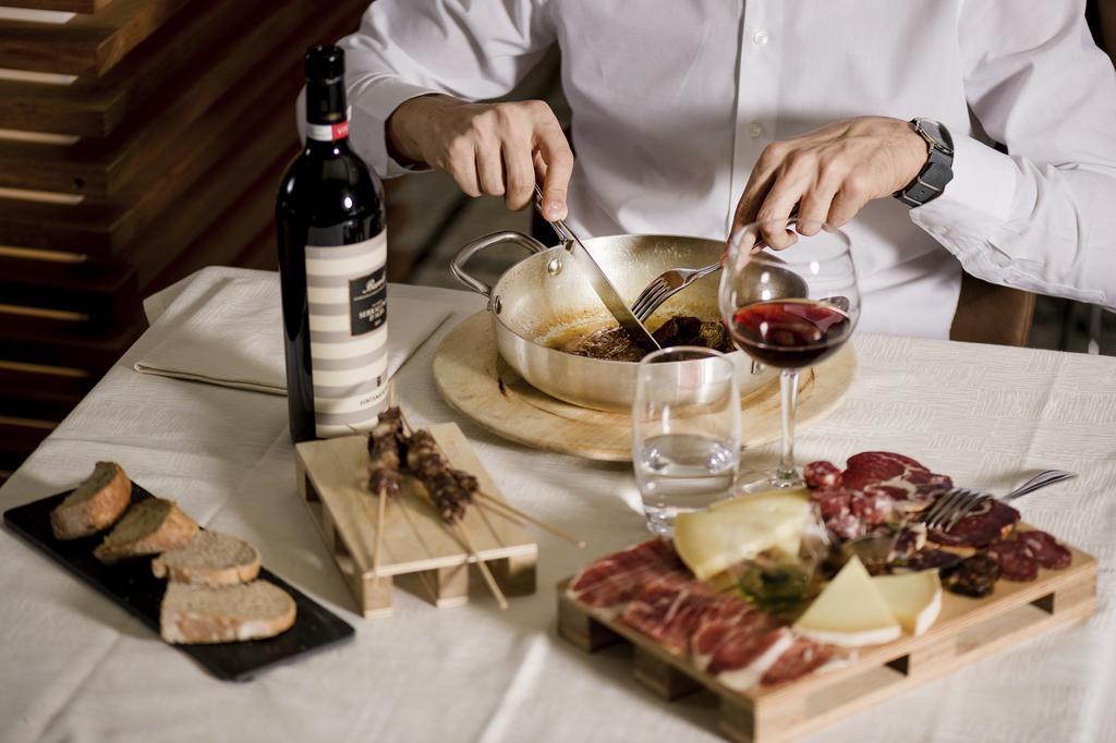 Hotel Ristorante Dragonara San Giovanni Teatino Kültér fotó